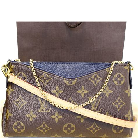 Louis Vuitton Pallas Clutch Bags for Women for sale 